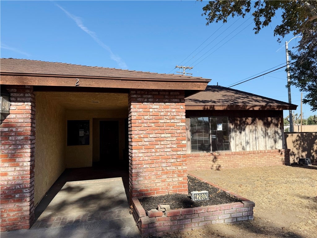 42802 Sachs Drive