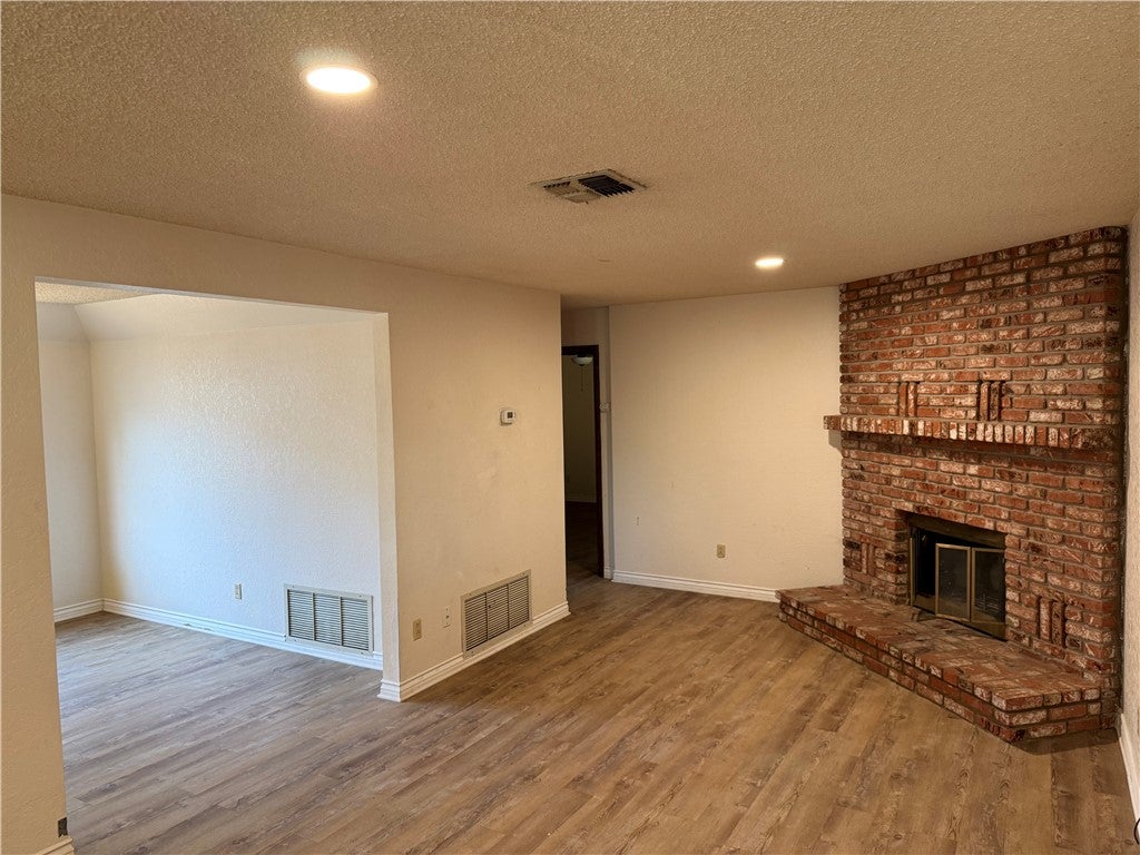 42802 Sachs Drive