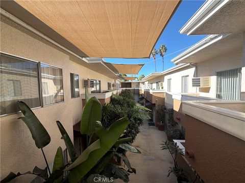 Photo of 7013 Haskell, Van Nuys, CA 91406 (MLS # DW25280907)