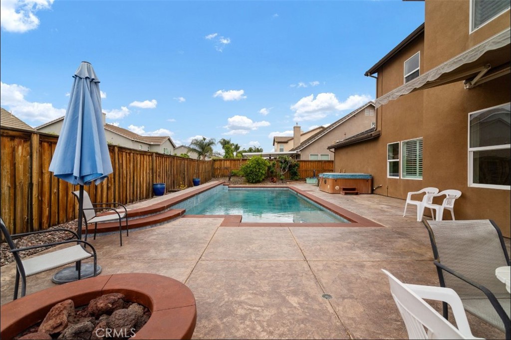 32640 Juniper Berry Dr