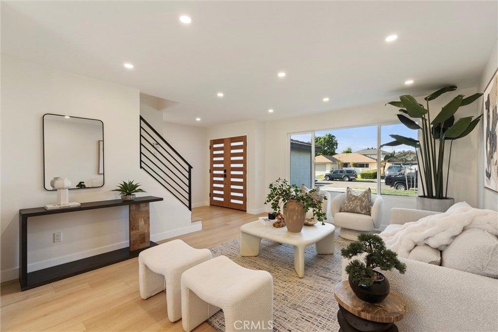 13848 Carnaby Street