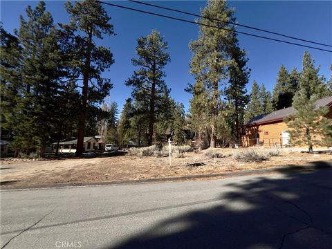 Photo of 0 Canyon Road, Fawnskin, CA 92333 (MLS # WS26019311)