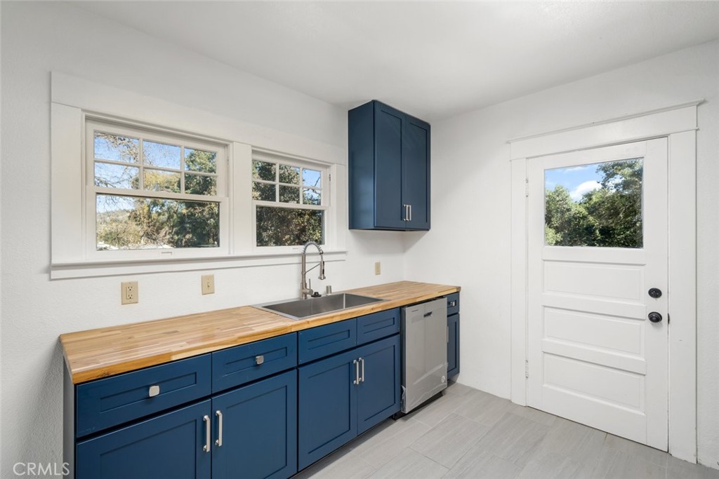 6843 Santa Lucia Road