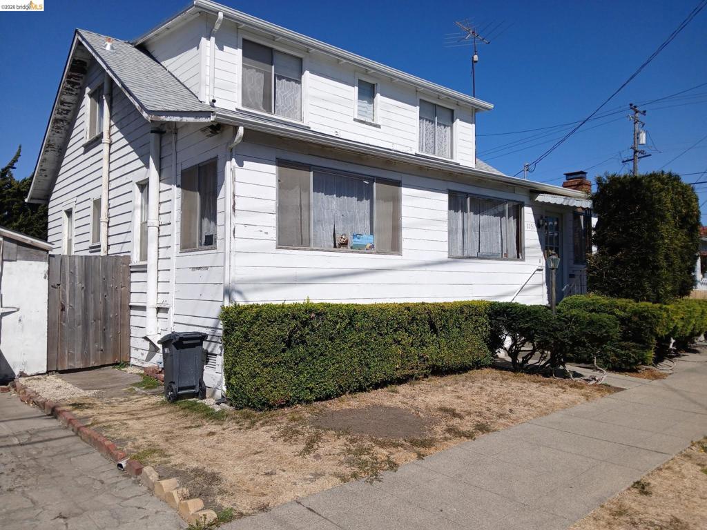 1151 Washington Ave
