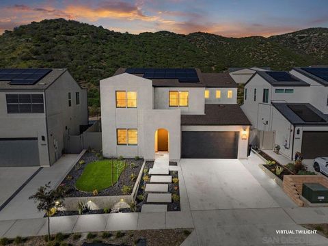 Photo of 35562 Orchard Trl Trl, Fallbrook, CA 92028 (MLS # 260002897SD)