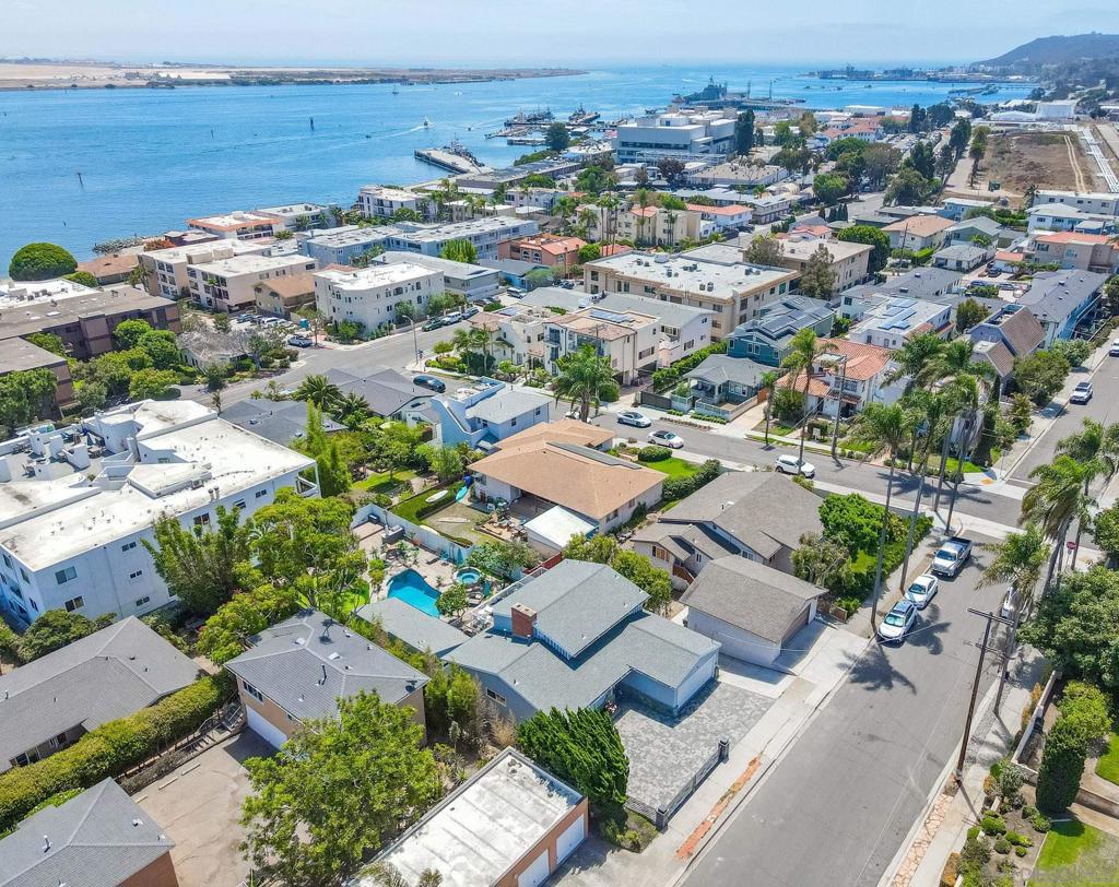 419 San Elijo St