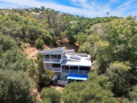 1529 Cloverdale Road Escondido CA 92027