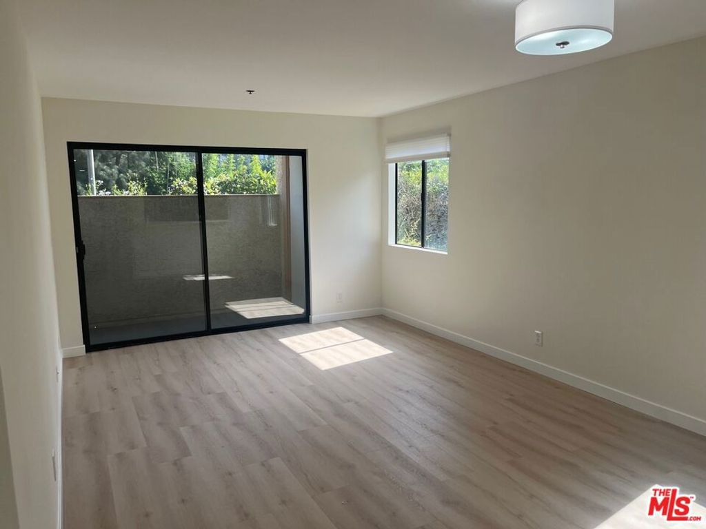 Photo of 501 Palisades Drive #124, Pacific Palisades, CA 90272 (MLS # 25595093)