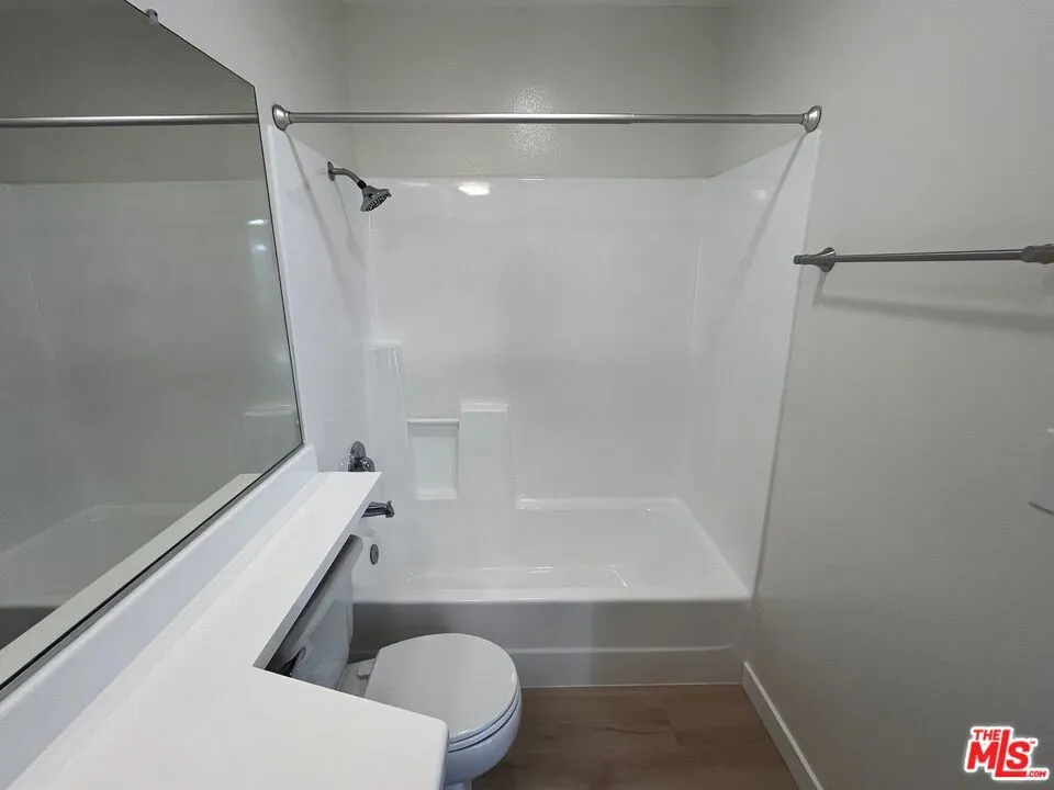 Pacific Palisades, California 90272, United States, 1 Bedroom Bedrooms, ,1 BathroomBathrooms,Residential,Active,214550