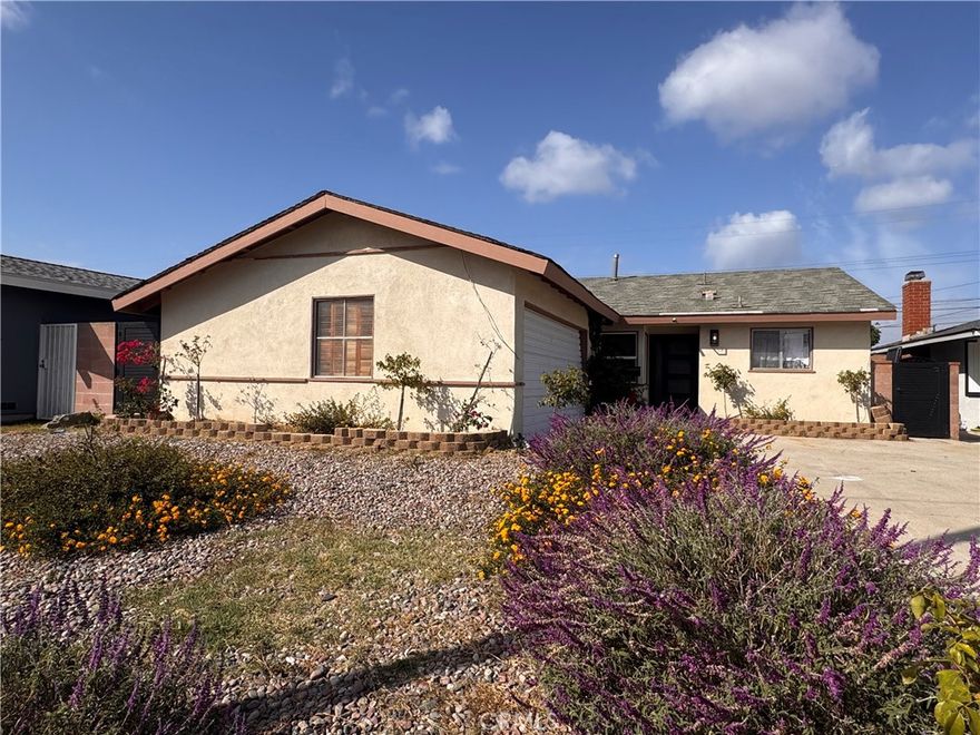 Welcome to 1813 W 134th St. Located in a quiet neighborhood this home offers over 1320 square feet on a 5409 square foot lot with 3 spacious bedrooms and 2 bathrooms. Enjoy the convenience of the washer and dryer hookup, central air and heat system, spacious living room, laminated floors and a cozy fireplace for your family gatherings. Property walks as a 3 bedroom 2 bath. Tax records reflect a 4 bedroom 2 bathroom. Buyer to verify ALL information!! Don't miss out on this opportunity!!