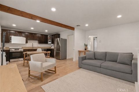 12918 Hanwell Avenue Downey CA 90242