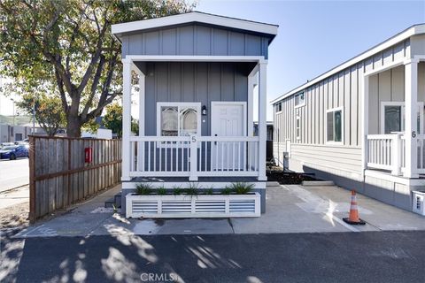 Photo of 274 Higuera Street St #5, San Luis Obispo, CA 93401 (MLS # WS26009272)