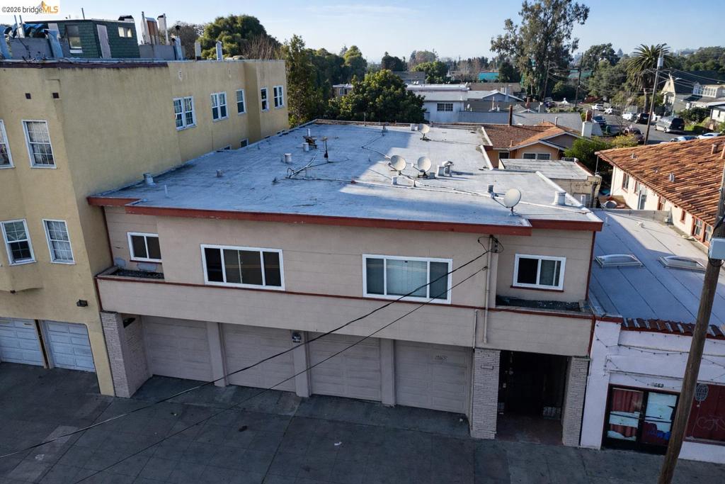 1661 Fruitvale Ave