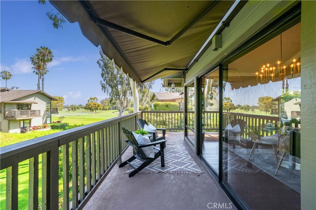 3 Lago Norte 2, Irvine CA 92612 - Photo 9