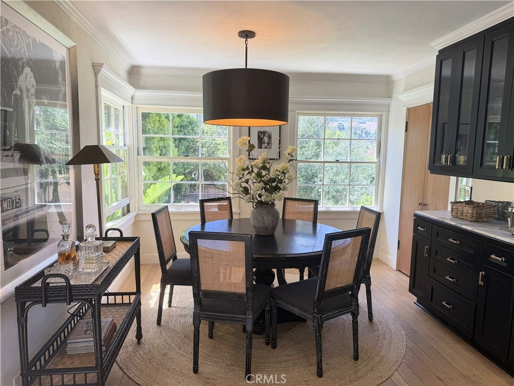 3224 Palos Verdes N