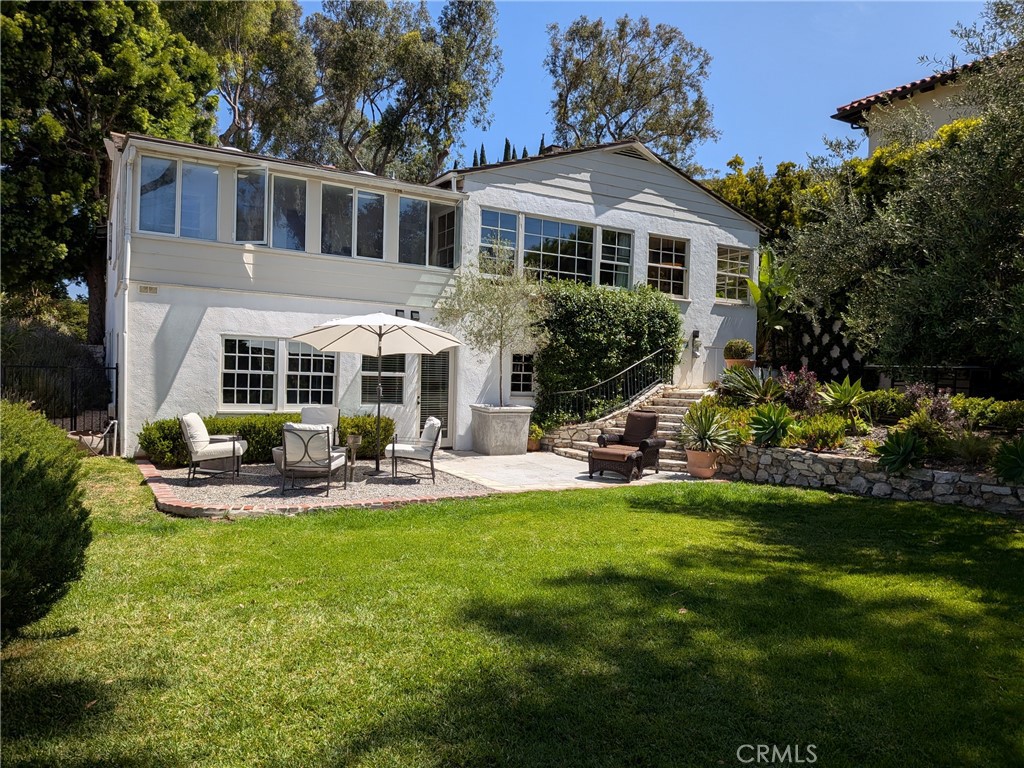 3224 Palos Verdes N