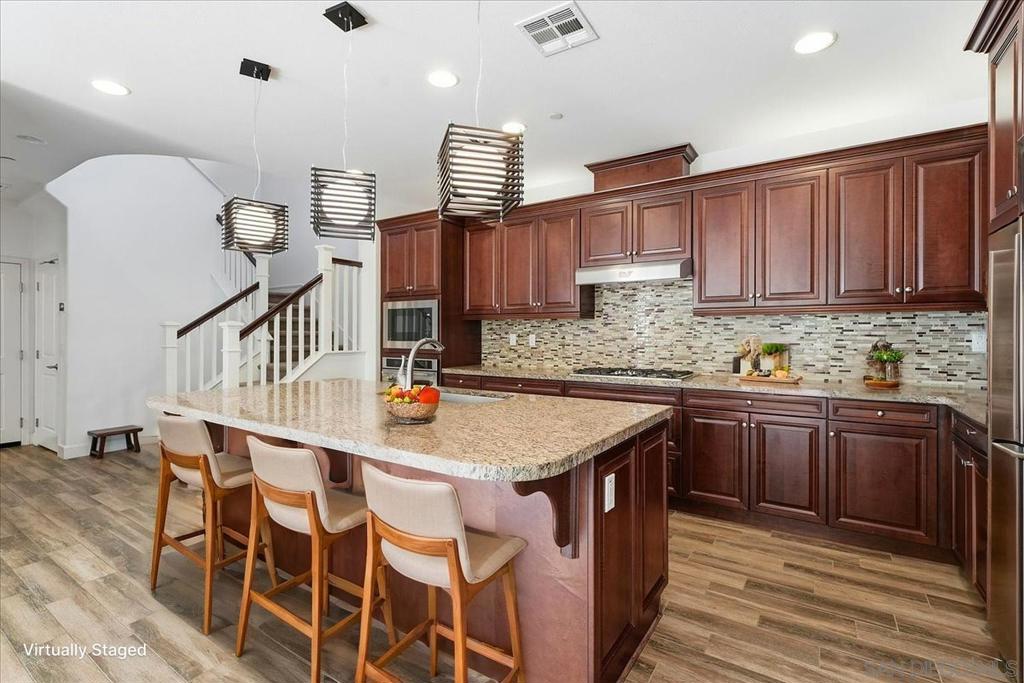 6692 Dondero Trail
