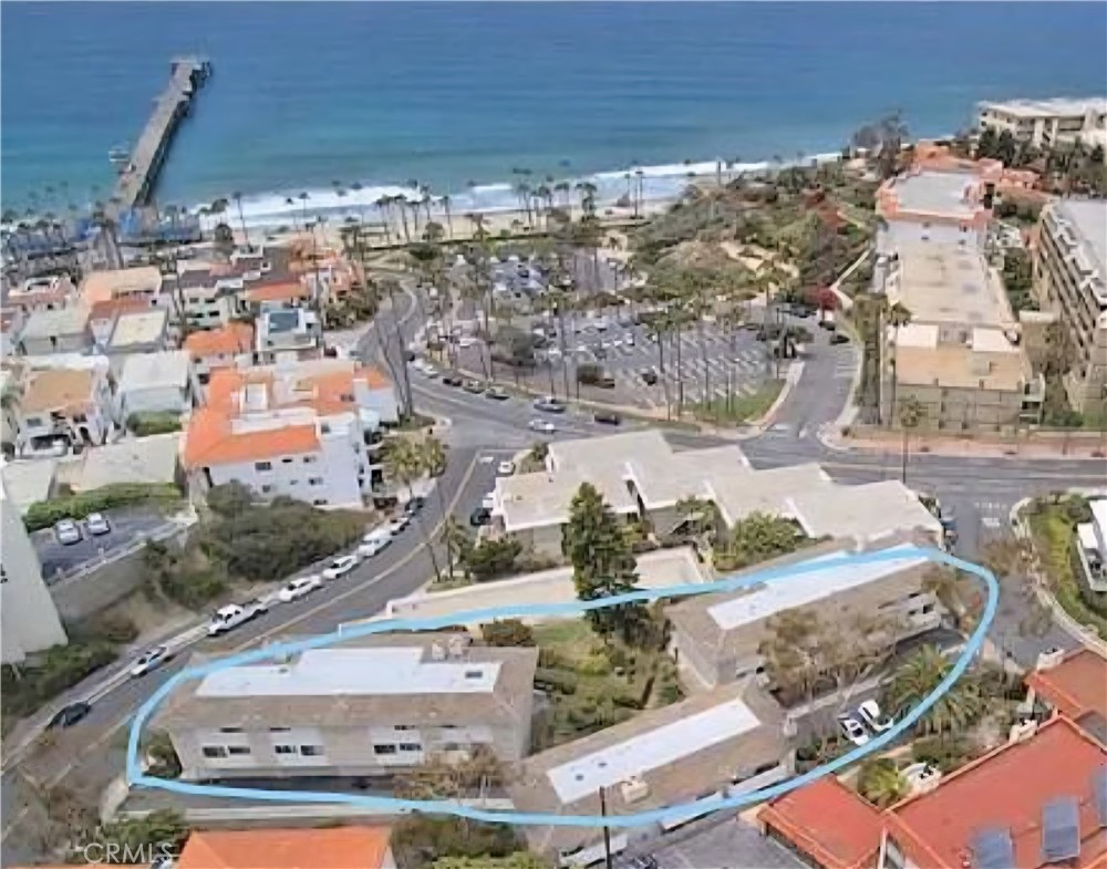 418 AVENIDA SANTA BARBARA B