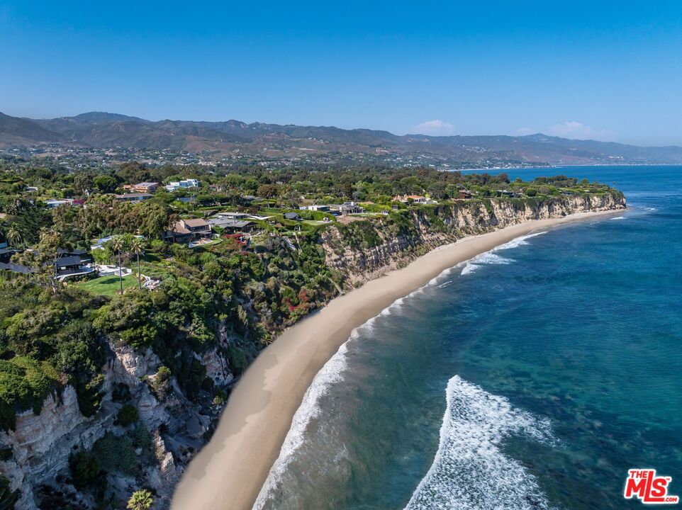 29130 Cliffside Drive