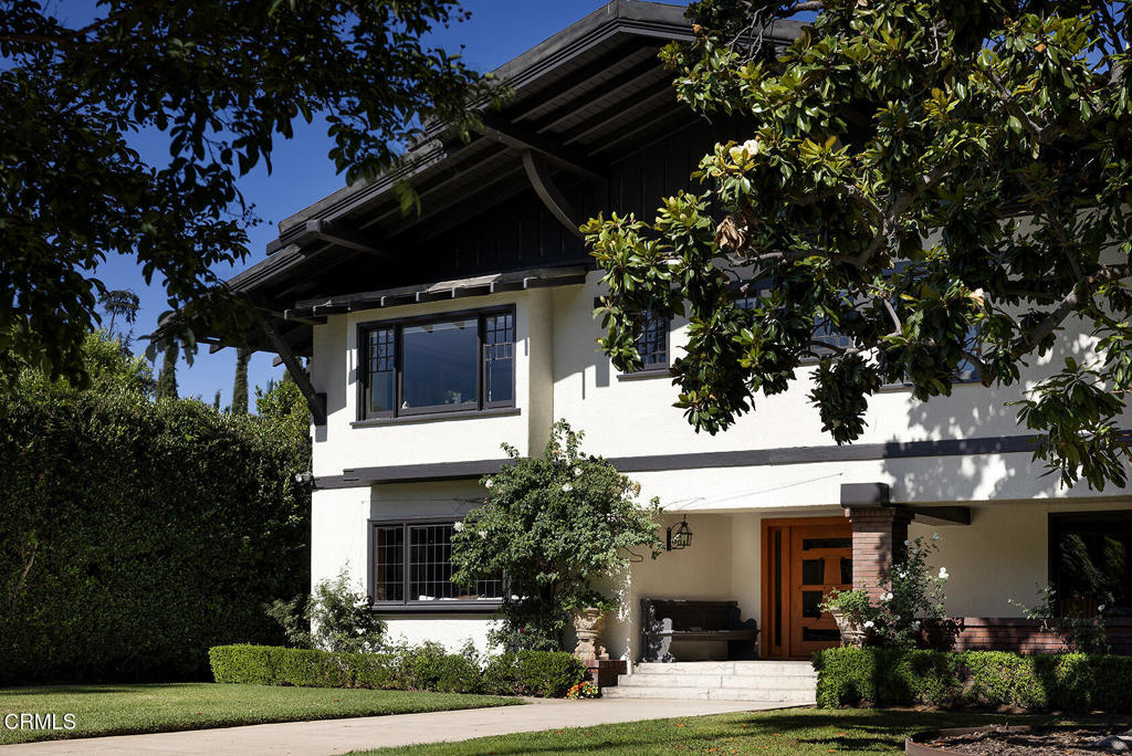 Properties 1 224 Oaklawn Avenue