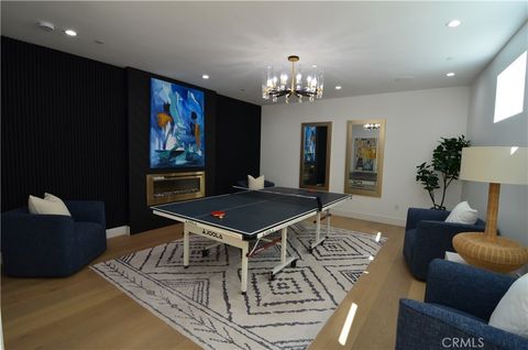 Tiny photo for 810 El Redondo Avenue, Redondo Beach, CA 90277 (MLS # SB25220734)