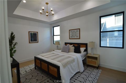 Tiny photo for 810 El Redondo Avenue, Redondo Beach, CA 90277 (MLS # SB25220734)