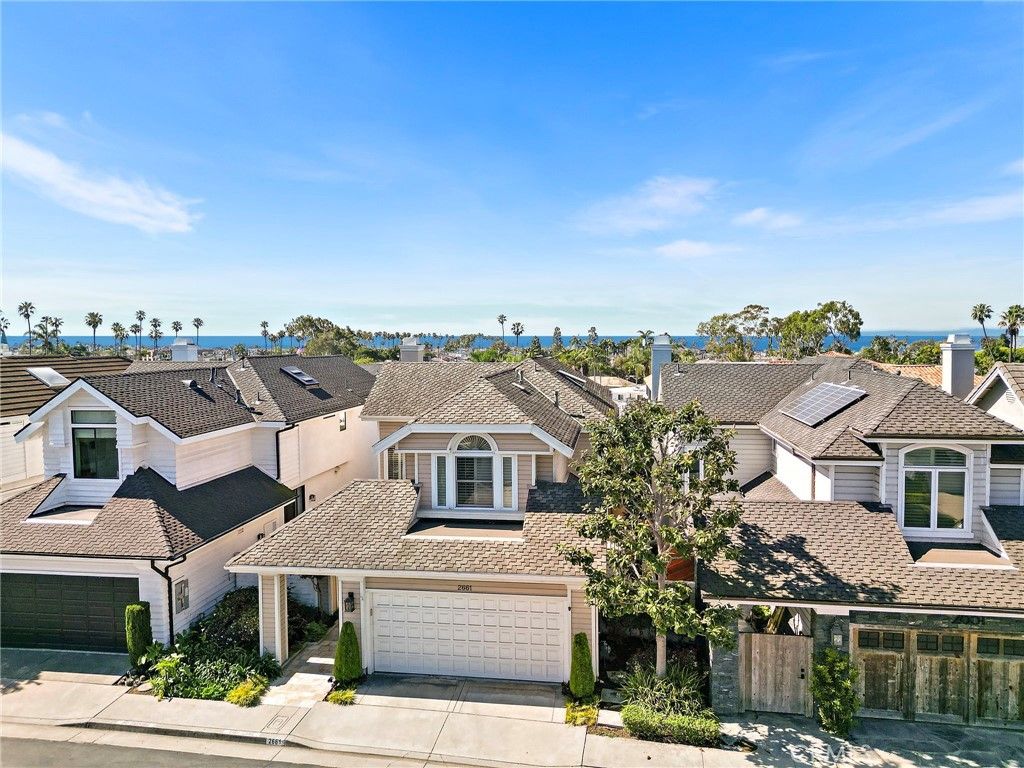 Photo of 2661 Point Del Mar, Corona Del Mar, CA 92625 (MLS # NP26054523)