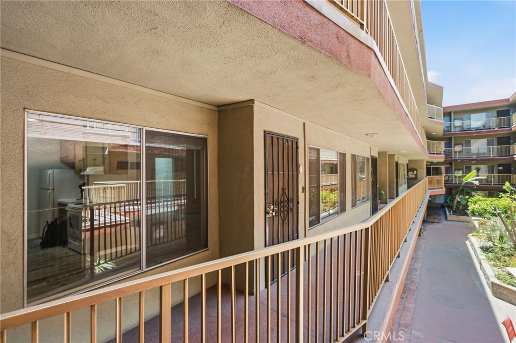 545 Chestnut 302