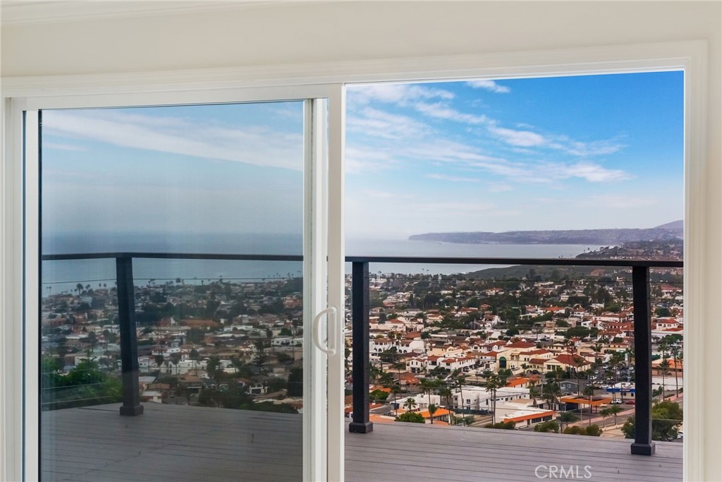 303 E Avenida Cordoba