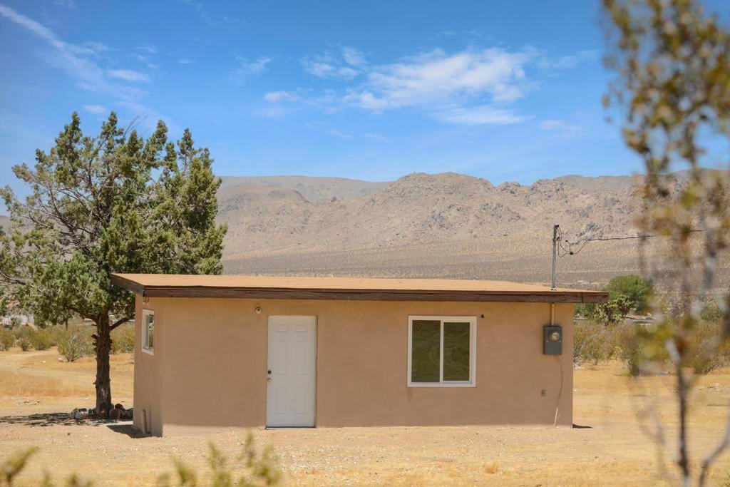 27127 Zuni Road