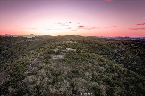 Tiny photo for 11315 Nacimiento Lake Drive, Bradley, CA 93426 (MLS # NS26031489)