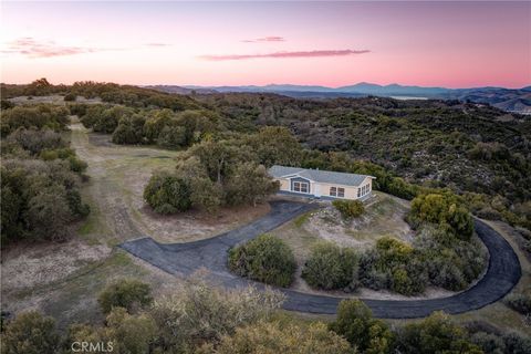 Photo of 11315 Nacimiento Lake Drive, Bradley, CA 93426 (MLS # NS26031489)