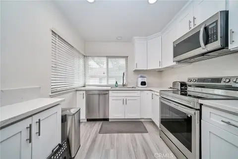 MLS: RS26137112