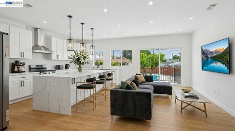Photo of 10664 Louise Ave Ave, Granada Hills, CA 91344 (MLS # 41131685)