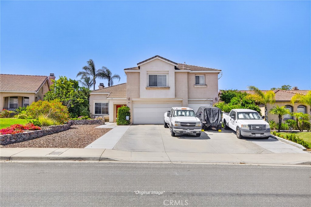 807 Lomond