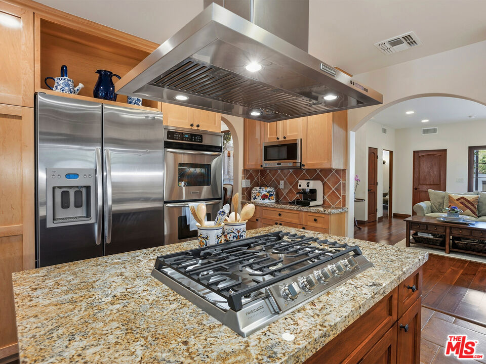 2026 Greenfield Avenue