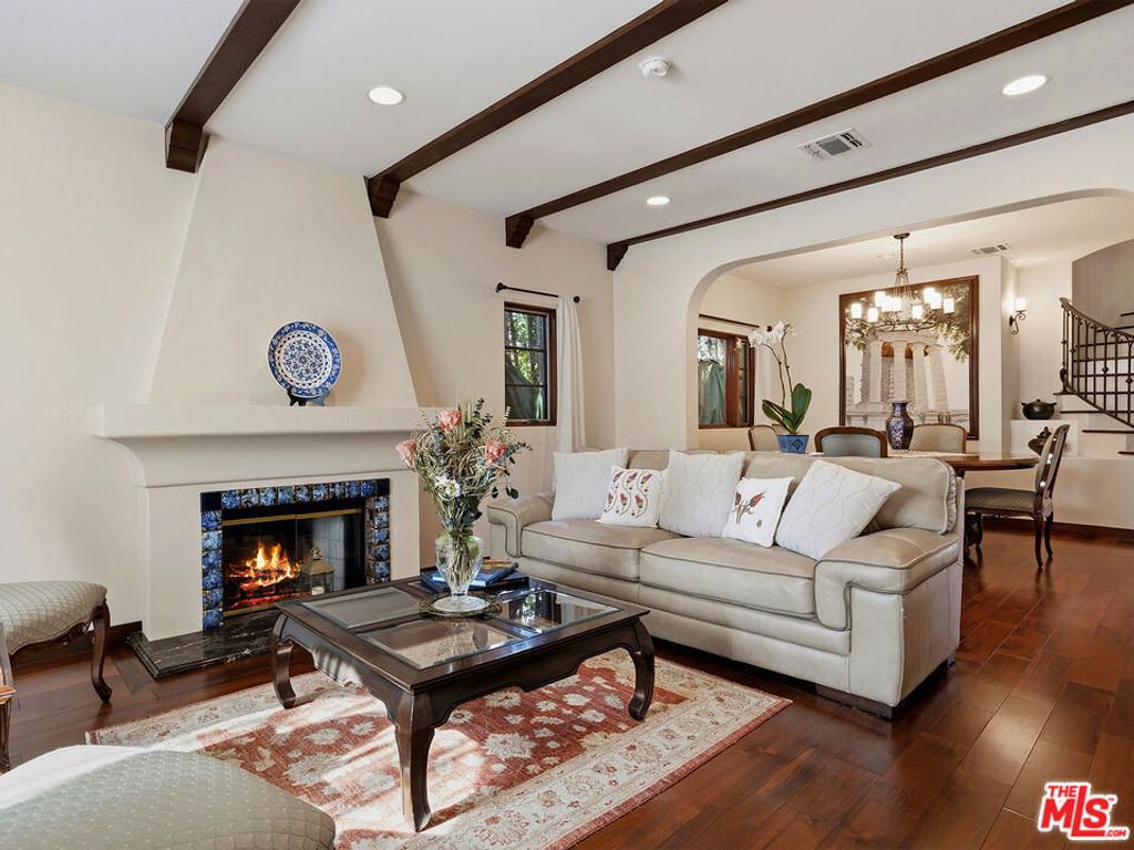 Photo of 2026 Greenfield Avenue, Los Angeles, CA 90025 (MLS # 26673783)