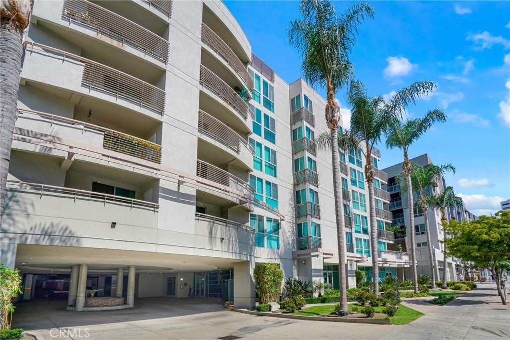 267 S San Pedro ST 217, Los Angeles CA 90012