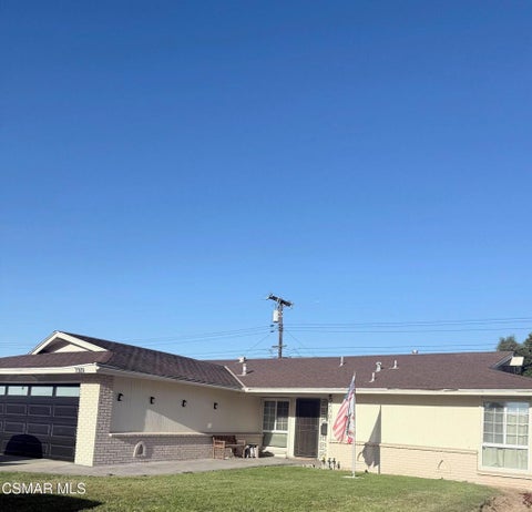 Photo of 2301 Mono Street, Oxnard, CA 93036 (MLS # 226003213)
