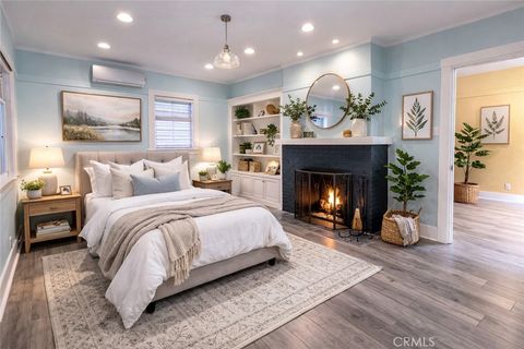 Photo of 396 N Mentor Avenue #396, Pasadena, CA 91106 (MLS # CV26043206)