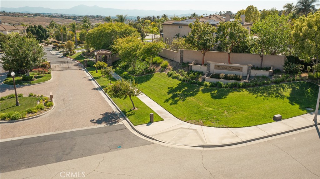 0 Cresthaven Drive