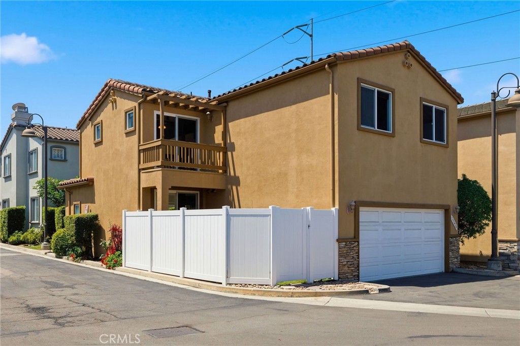 15614 Firmona