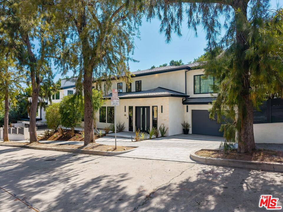 101 Greenfield Avenue