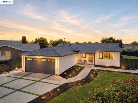Photo of 4683 De Silva St. ST, Fremont, CA 94538 (MLS # 41138001)