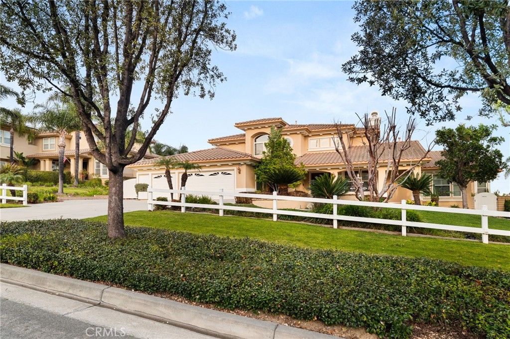 Photo of 5655 High Meadow Pl, Rancho Cucamonga, CA 91737 (MLS # CV26047512)