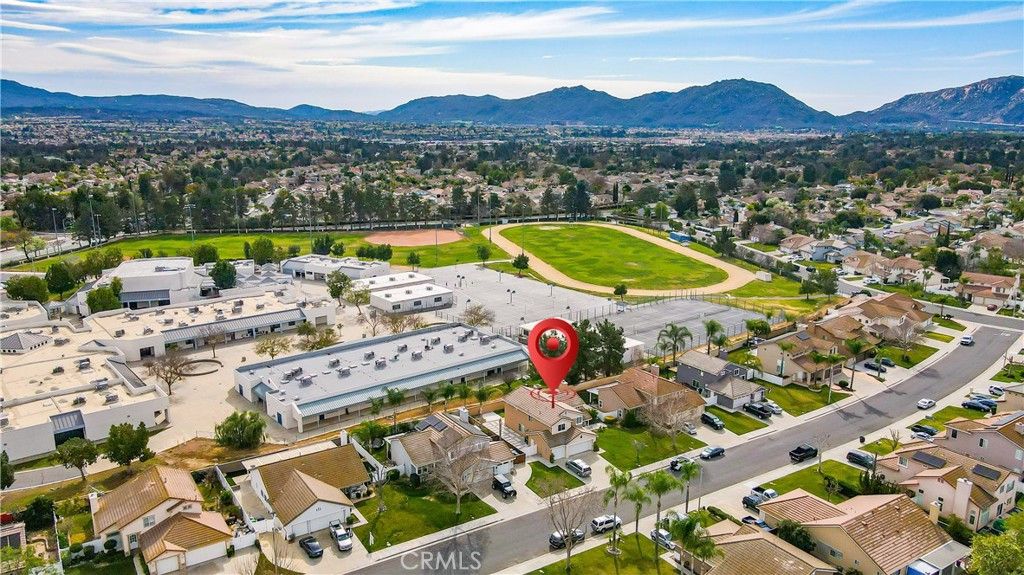 listing image 130724806578824026734