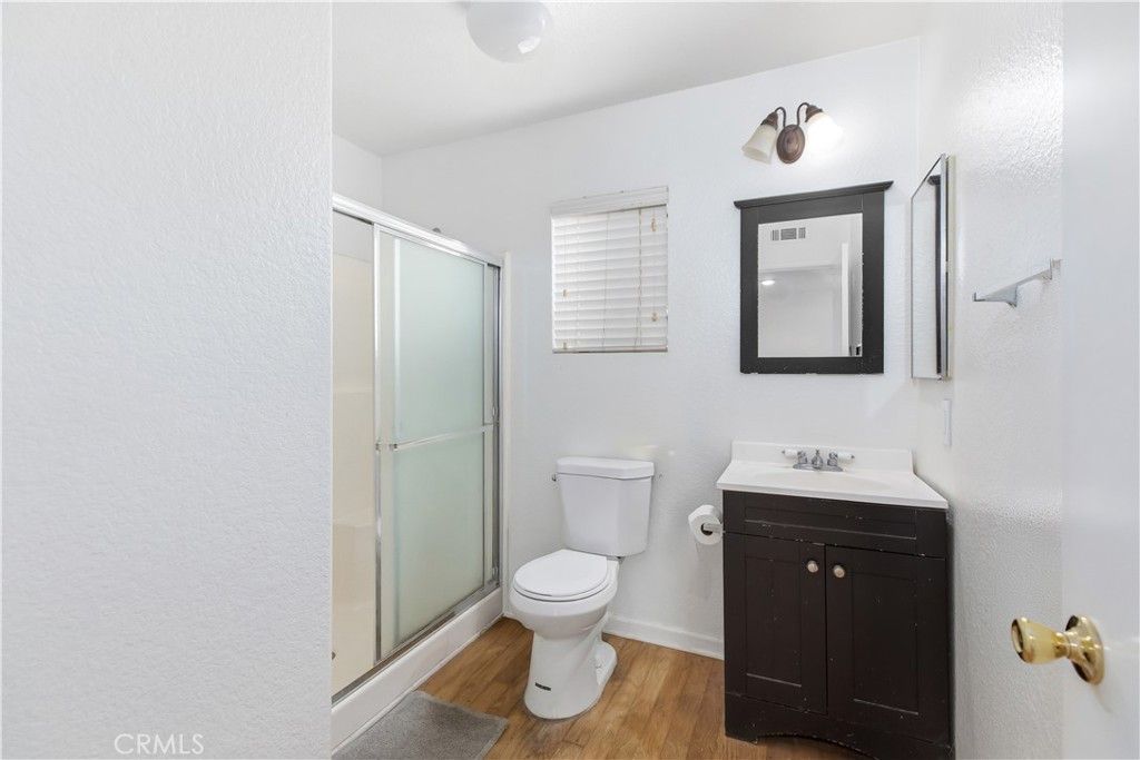 listing image 130720101669270359545