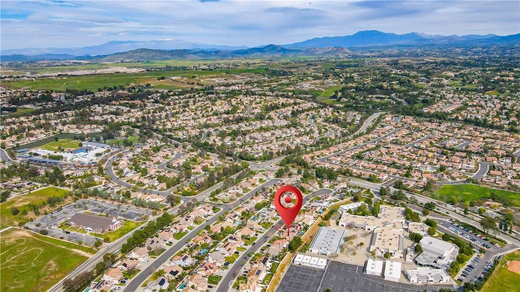 listing image 130729320562110065942