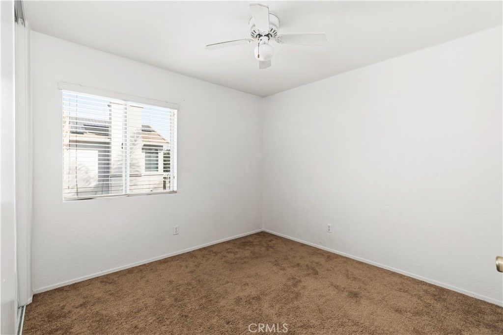 listing image 130727454176005113591