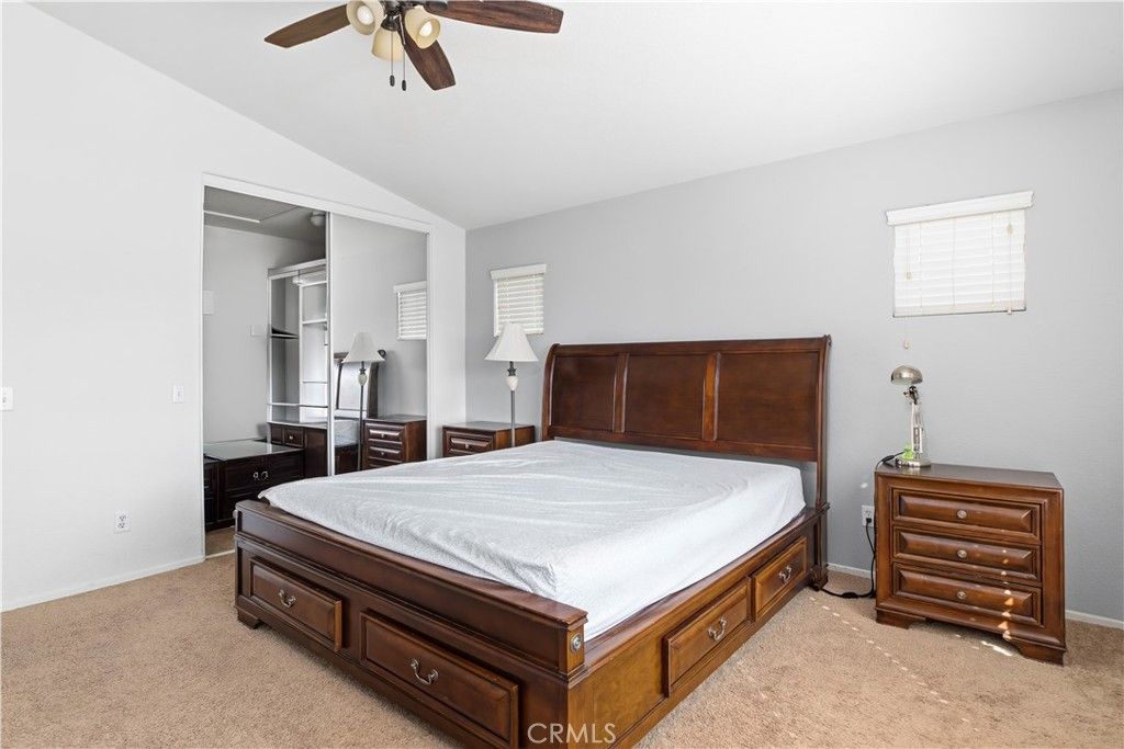 listing image 130722508857741423801